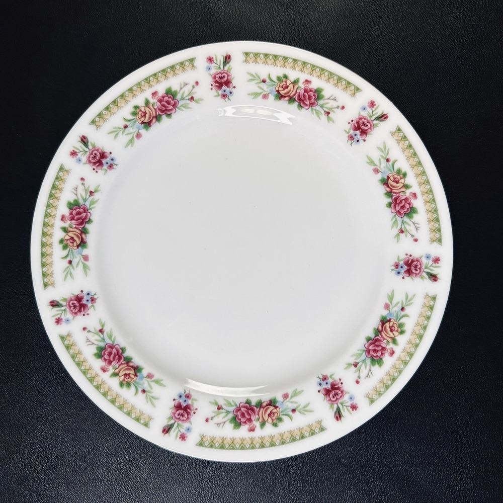 4 Vtg Mismatched China SALAD Luncheon Plates Plate Set Mixed Floral Blue Gold - Picture 5 of 9